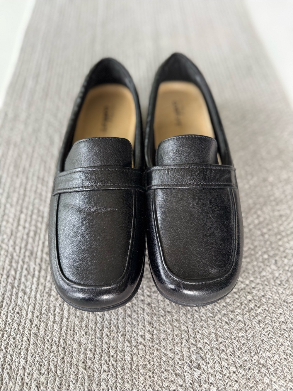 Vintage Strictly Comfort Black Leather Penny Loafers Size 10
